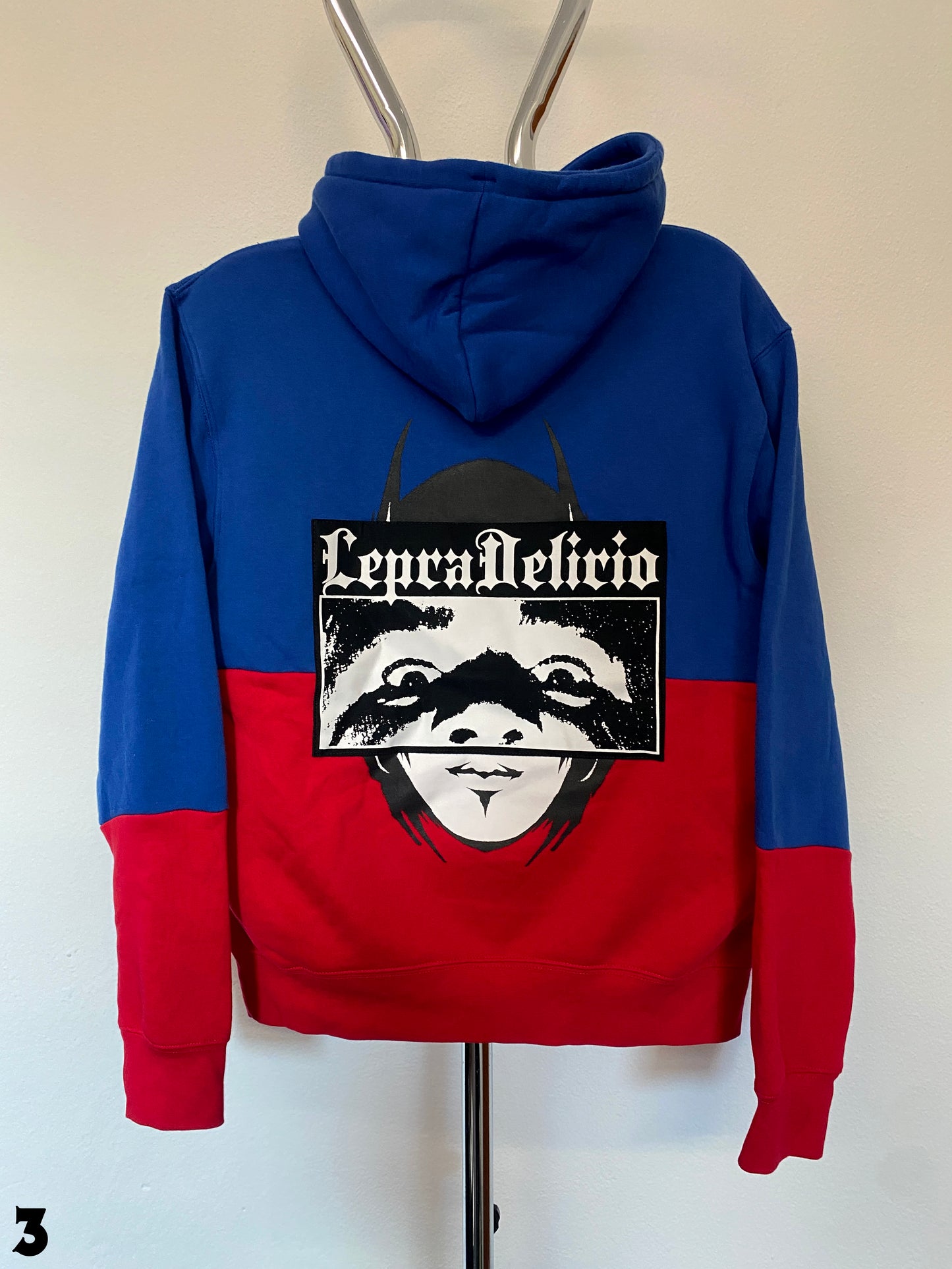 HOODIE SELECTION SIZE S