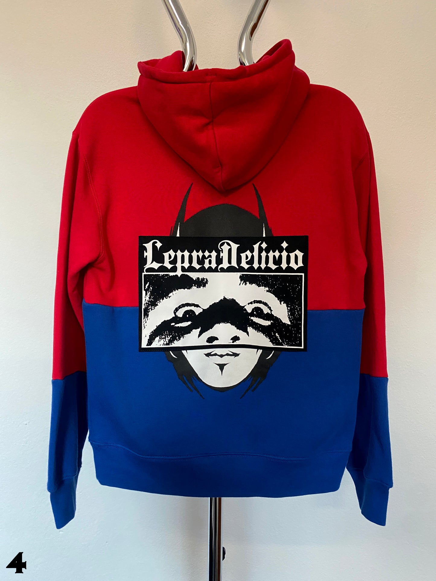 HOODIE SELECTION SIZE S
