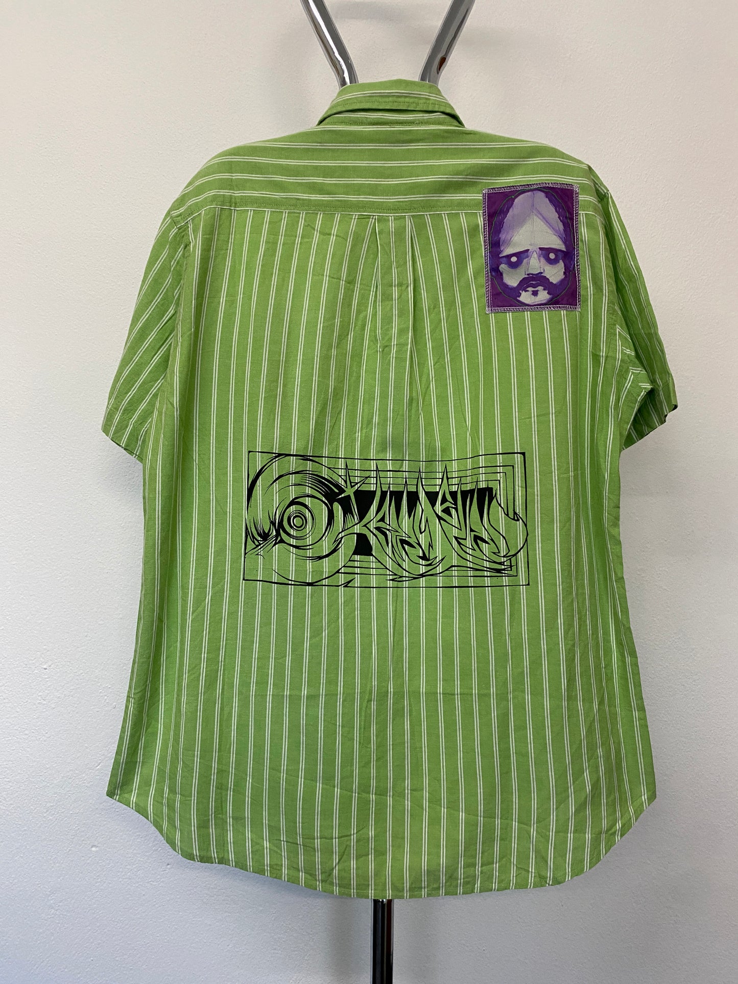 SHORT SLEEVE GREEN STRIPE SHIRT