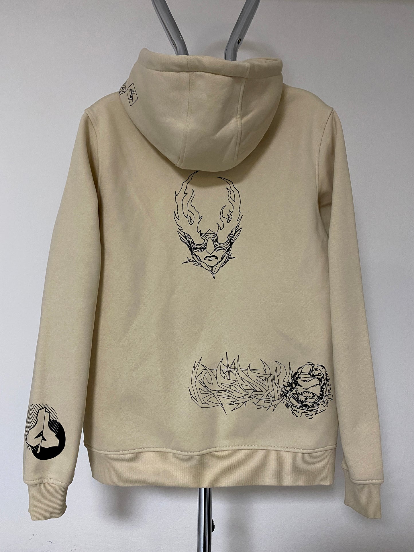 UNHOLY SAND HOODIE