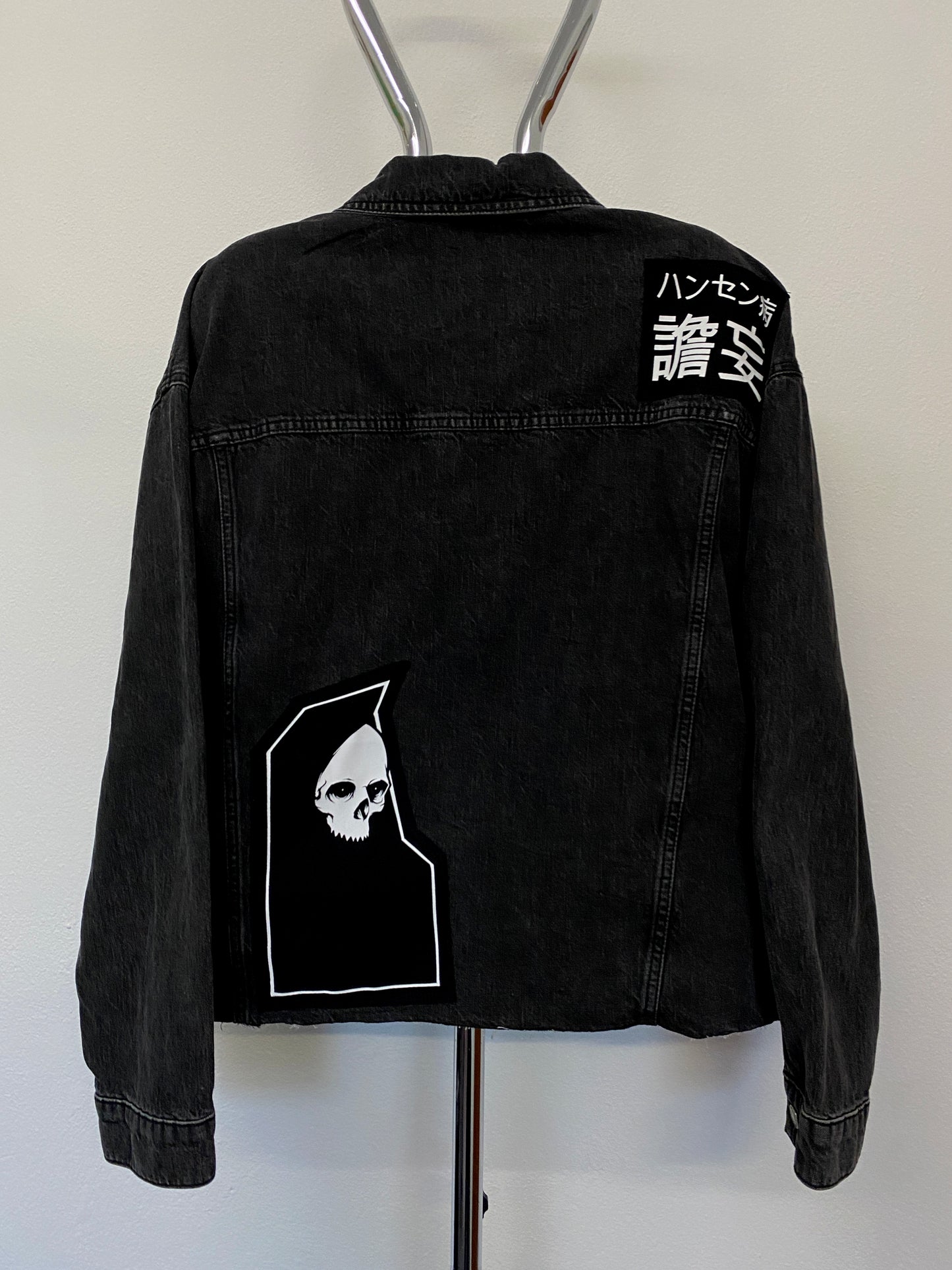 CROPPED DENIM GRIM JACKET