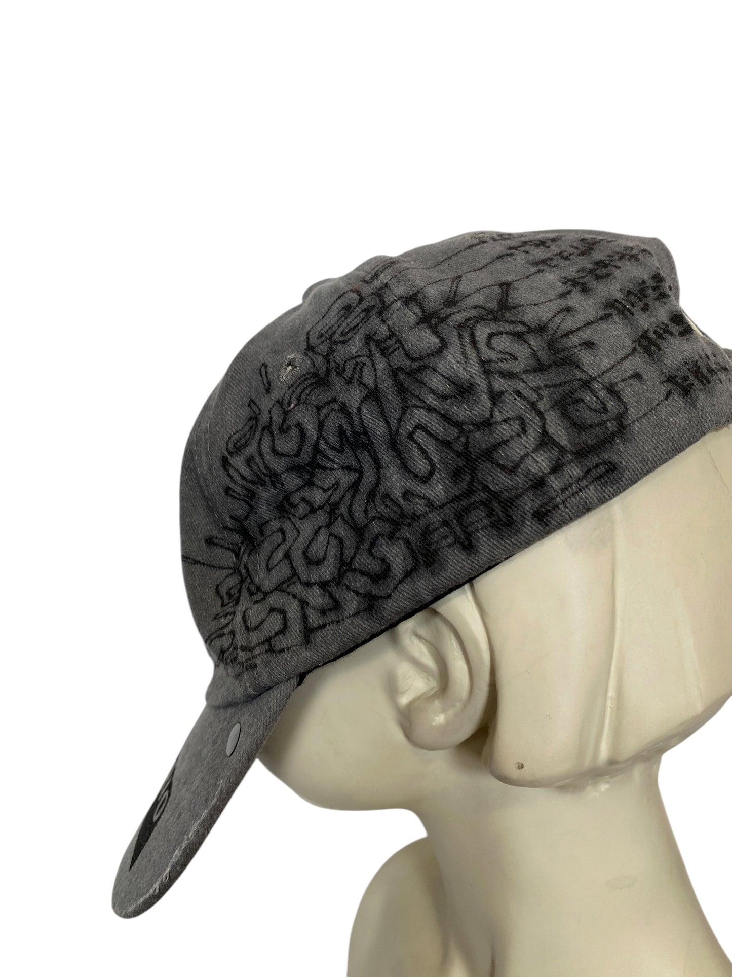 LIGHT GRAY SPIKE LOGO CAP III
