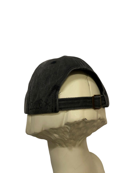 GRAY CRUST LEPRAGRAM CAP III