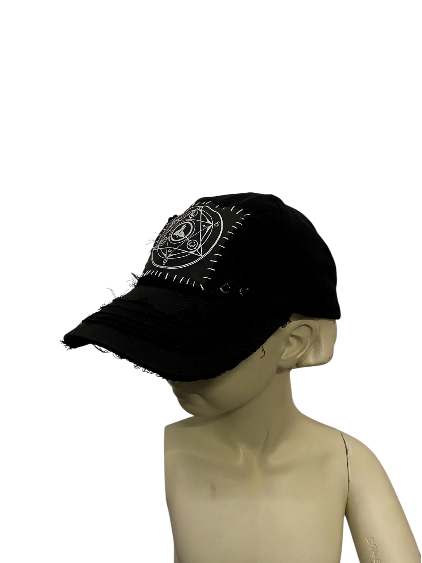 BLACK DESTROYER LG CRUST CAP