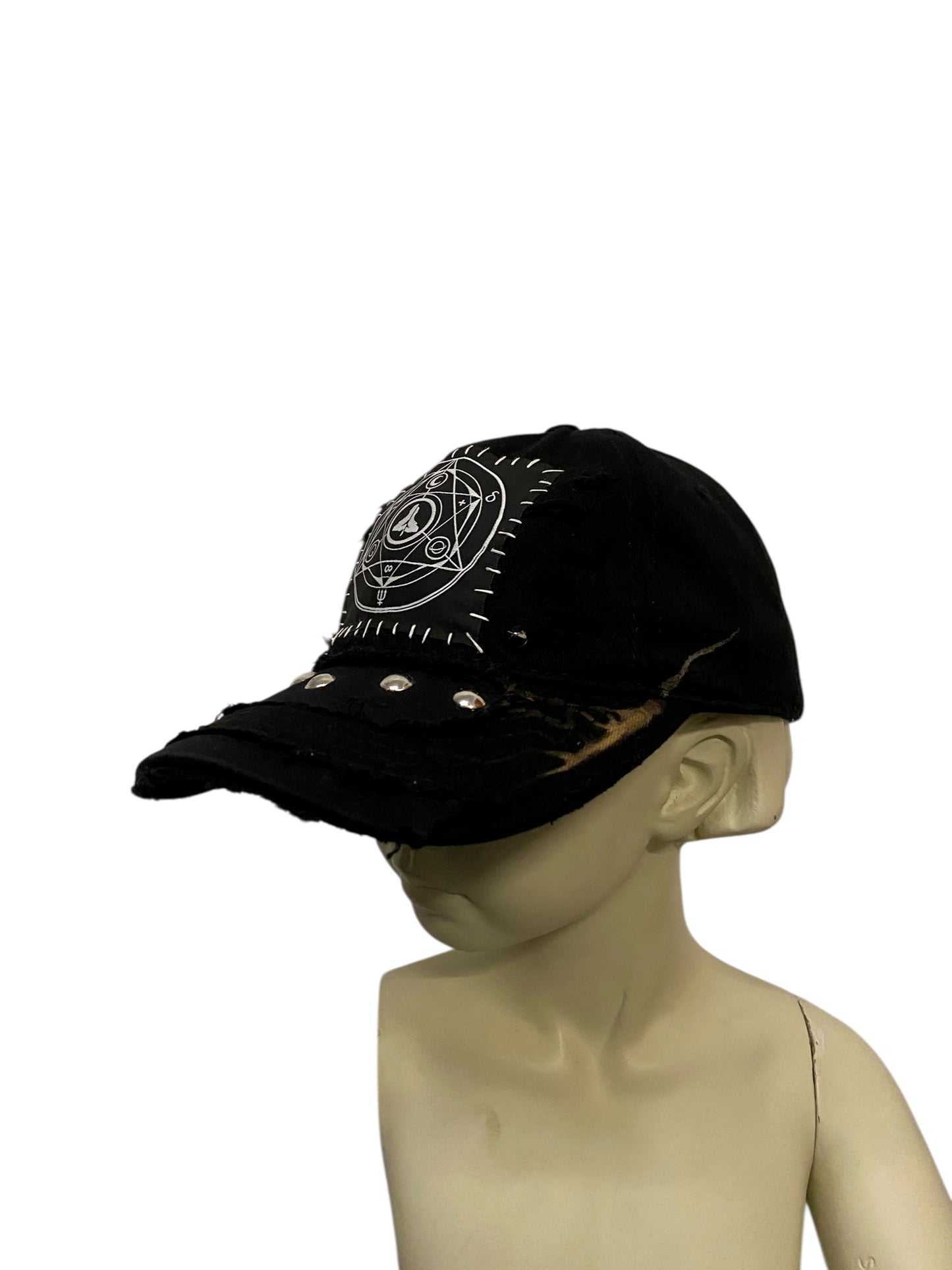 BLACK DESTROYER CRUST CAP III