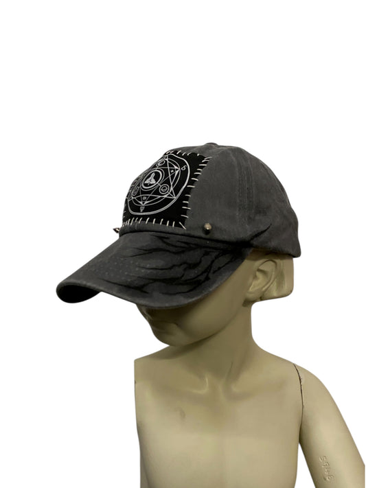 LIGHT GRAY CRUST LEPRAGRAM CAP II